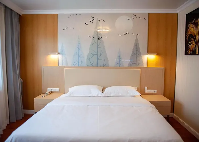 Mr.Liao Hotel